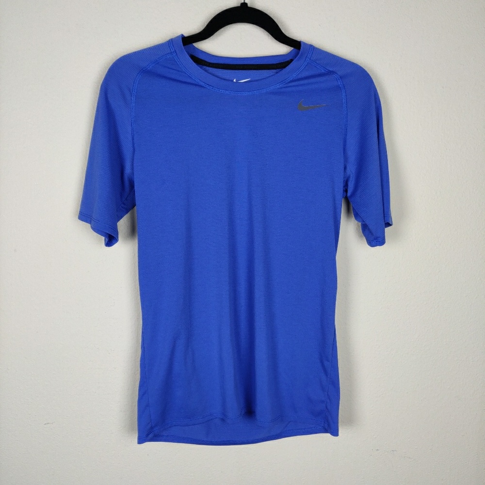 Nike dri-fit perieinkle blue athletic tee shirt